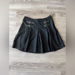 Hot Topic Black Pleated Skirt with Buckles Size Medium
